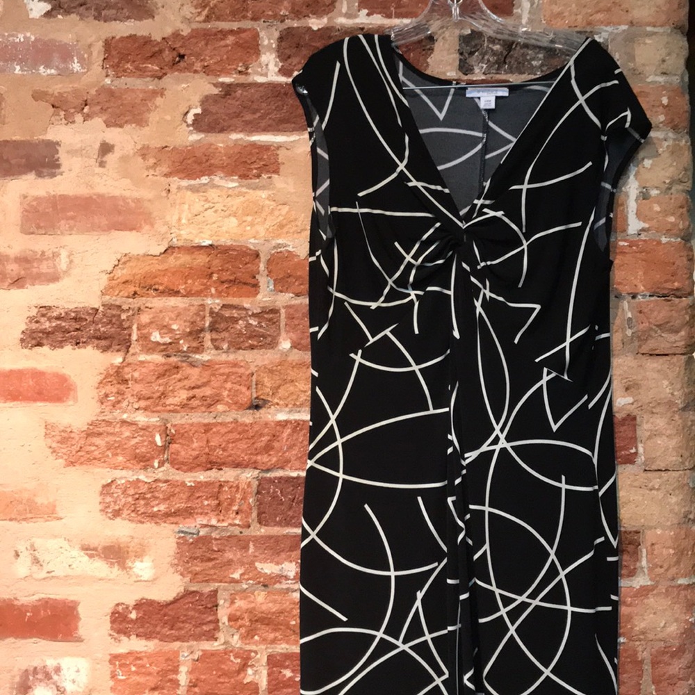 Beautiful black and white dress